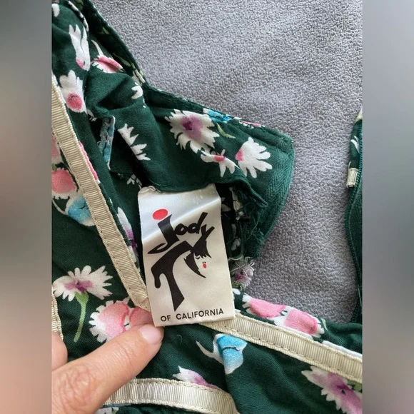 Vintage floral dress - Picture 3 of 10